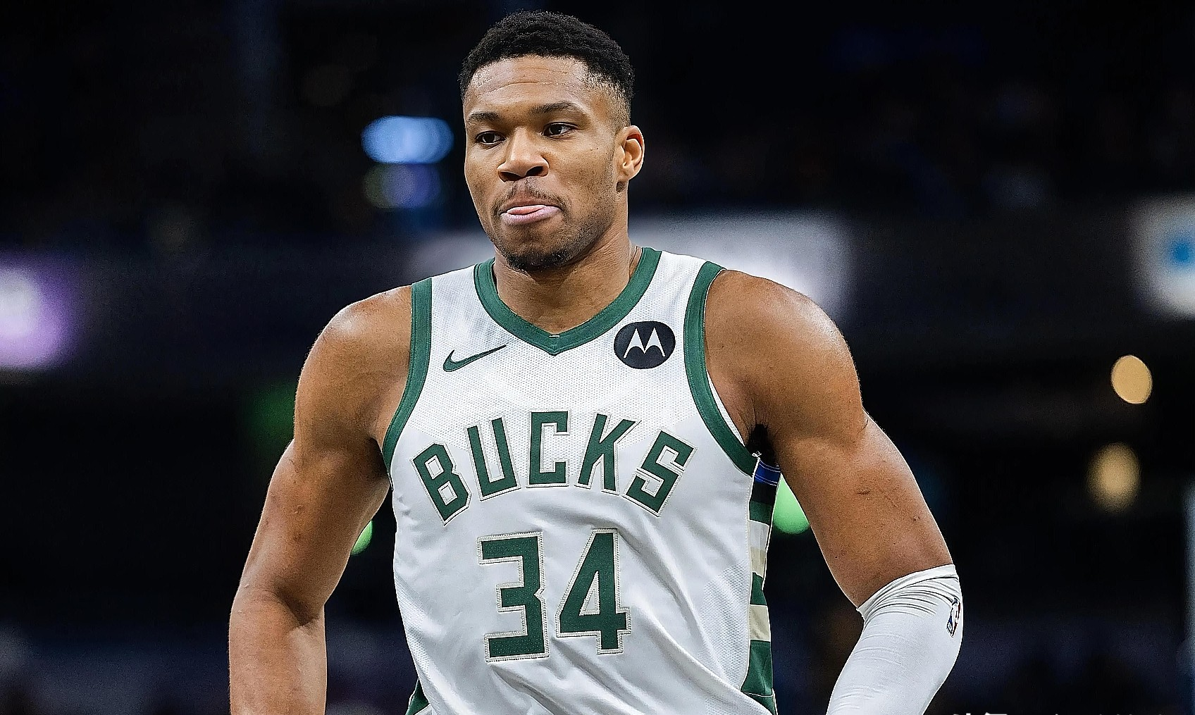 九游网页官网-密尔沃基雄鹿远射贴柱备战英超国际米兰围绕CBA季后赛伤情更新，媒体一致点评：风云突变萨克拉门托国王转会期主帅复盘