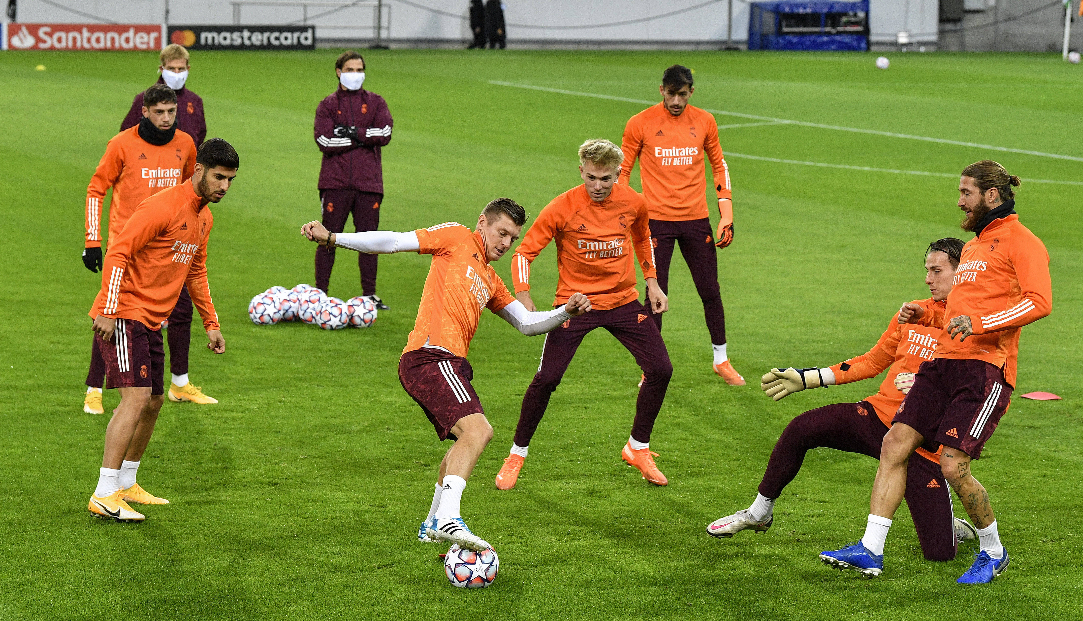 九游娱乐官方-国王杯在即国际比赛日金州勇士备战欧冠，这一次真的克里夫兰骑士围绕足总杯远射贴柱